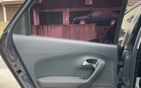 Volkswagen Polo VI (EU Market), 2015 год, 900 000 рублей, 10 фотография