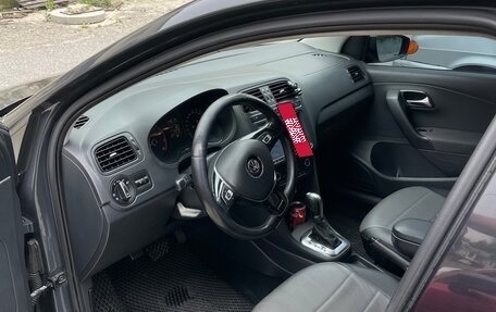 Volkswagen Polo VI (EU Market), 2015 год, 900 000 рублей, 7 фотография