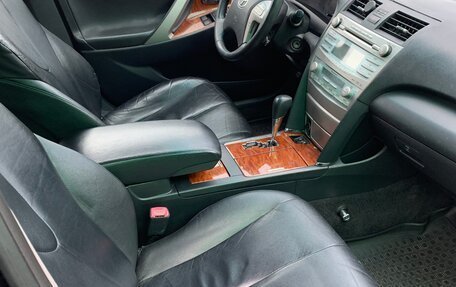 Toyota Camry, 2008 год, 870 000 рублей, 9 фотография