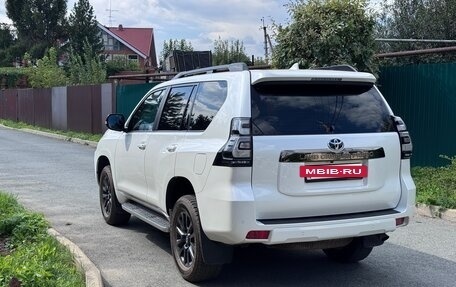 Toyota Land Cruiser Prado 150 рестайлинг 2, 2020 год, 7 500 000 рублей, 4 фотография