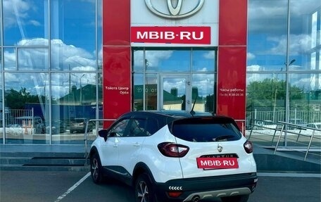 Renault Kaptur I рестайлинг, 2020 год, 1 550 000 рублей, 6 фотография
