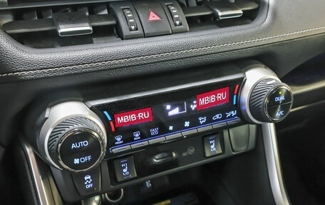 Toyota RAV4, 2020 год, 3 998 000 рублей, 18 фотография