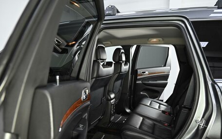 Jeep Grand Cherokee, 2012 год, 1 549 000 рублей, 16 фотография