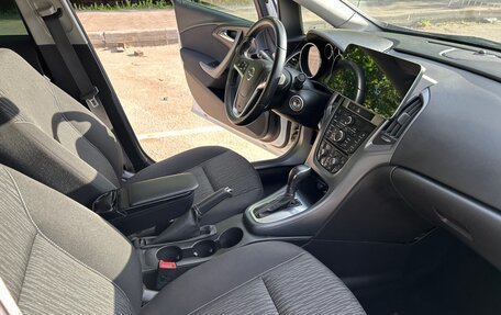 Opel Astra J, 2013 год, 750 000 рублей, 13 фотография