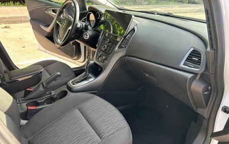 Opel Astra J, 2013 год, 750 000 рублей, 24 фотография