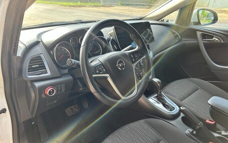Opel Astra J, 2013 год, 750 000 рублей, 23 фотография