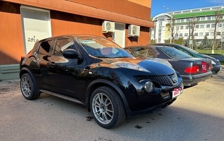 Nissan Juke II, 2011 год, 820 000 рублей, 1 фотография