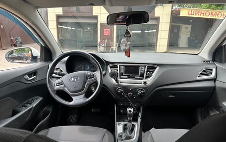 Hyundai Solaris II рестайлинг, 2019 год, 1 430 000 рублей, 10 фотография