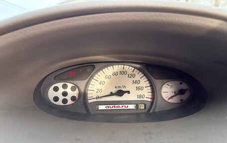 Toyota Platz, 2003 год, 450 000 рублей, 18 фотография