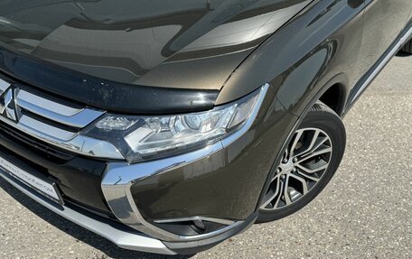 Mitsubishi Outlander III рестайлинг 3, 2017 год, 2 000 000 рублей, 2 фотография