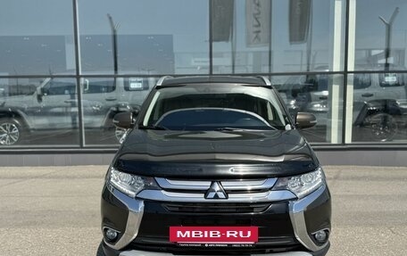 Mitsubishi Outlander III рестайлинг 3, 2017 год, 2 000 000 рублей, 9 фотография
