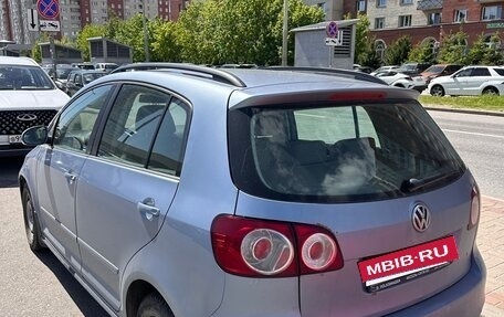 Volkswagen Golf Plus II, 2011 год, 550 000 рублей, 2 фотография