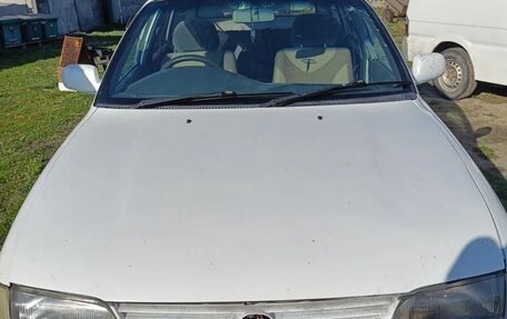 Toyota Corolla, 2001 год, 210 000 рублей, 2 фотография