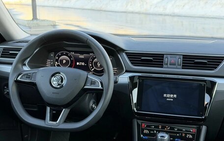 Skoda Superb III рестайлинг, 2025 год, 2 700 030 рублей, 13 фотография