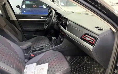 Volkswagen Lavida, 2023 год, 1 743 000 рублей, 7 фотография
