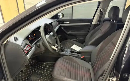 Volkswagen Lavida, 2023 год, 1 743 000 рублей, 13 фотография