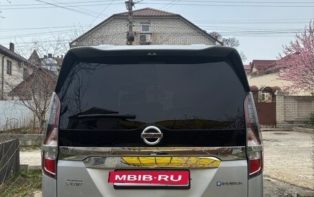 Nissan Serena IV, 2019 год, 2 050 000 рублей, 3 фотография