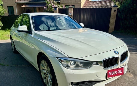 BMW 3 серия, 2013 год, 1 600 000 рублей, 6 фотография
