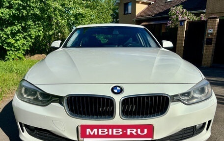 BMW 3 серия, 2013 год, 1 600 000 рублей, 5 фотография
