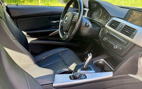 BMW 3 серия, 2013 год, 1 600 000 рублей, 13 фотография