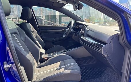 Volkswagen Golf VIII, 2022 год, 2 130 000 рублей, 18 фотография