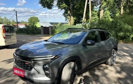 Chevrolet Trax, 2023 год, 2 100 000 рублей, 2 фотография