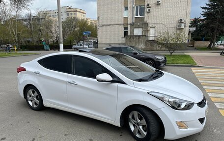 Hyundai Avante, 2013 год, 900 000 рублей, 10 фотография