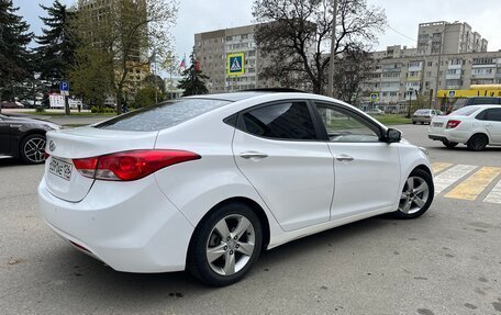 Hyundai Avante, 2013 год, 900 000 рублей, 9 фотография