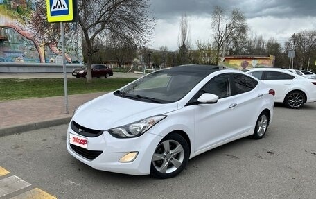 Hyundai Avante, 2013 год, 900 000 рублей, 14 фотография