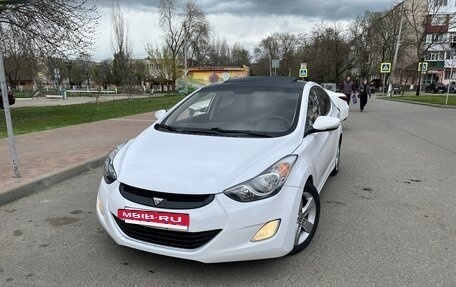 Hyundai Avante, 2013 год, 900 000 рублей, 13 фотография
