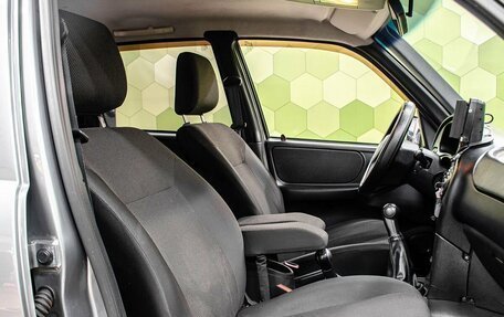 Chevrolet Niva I рестайлинг, 2015 год, 630 000 рублей, 8 фотография