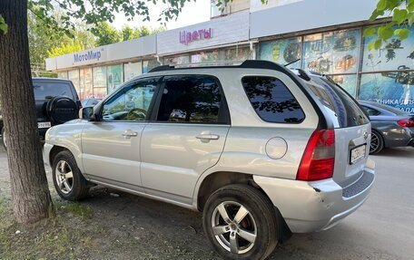 KIA Sportage II, 2005 год, 650 000 рублей, 4 фотография