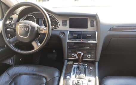 Audi Q7, 2010 год, 1 700 000 рублей, 11 фотография