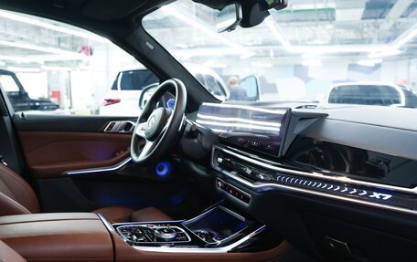 BMW X7, 2023 год, 13 490 000 рублей, 26 фотография