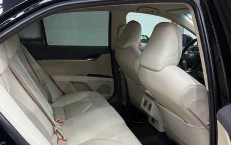 Toyota Camry, 2022 год, 3 520 000 рублей, 7 фотография