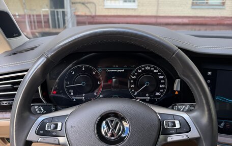 Volkswagen Touareg III, 2020 год, 4 800 000 рублей, 14 фотография