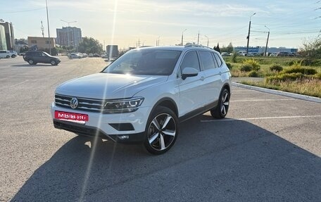 Volkswagen Tiguan II, 2021 год, 3 400 000 рублей, 3 фотография