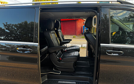 Mercedes-Benz V-Класс, 2017 год, 3 500 000 рублей, 7 фотография