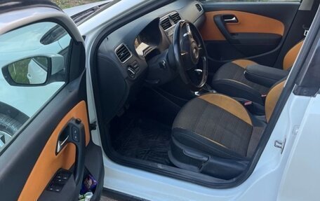 Volkswagen Polo VI (EU Market), 2013 год, 630 000 рублей, 9 фотография