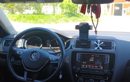 Volkswagen Jetta VI, 2017 год, 1 545 000 рублей, 7 фотография