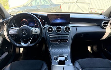 Mercedes-Benz C-Класс, 2019 год, 3 200 000 рублей, 6 фотография