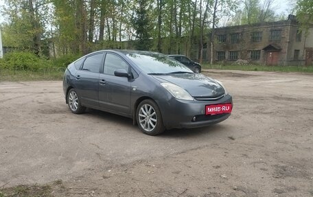 Toyota Prius, 2007 год, 850 000 рублей, 2 фотография