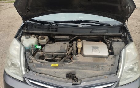 Toyota Prius, 2007 год, 850 000 рублей, 14 фотография