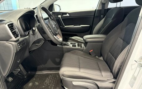KIA Sportage IV рестайлинг, 2020 год, 2 125 400 рублей, 11 фотография