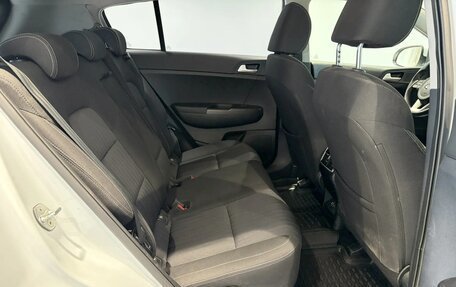 KIA Sportage IV рестайлинг, 2020 год, 2 125 400 рублей, 16 фотография