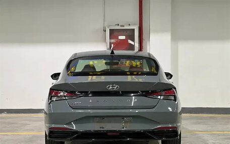 Hyundai Elantra, 2023 год, 1 380 800 рублей, 6 фотография