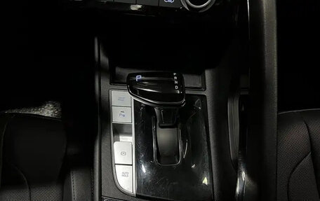 Hyundai Elantra, 2023 год, 1 380 800 рублей, 14 фотография