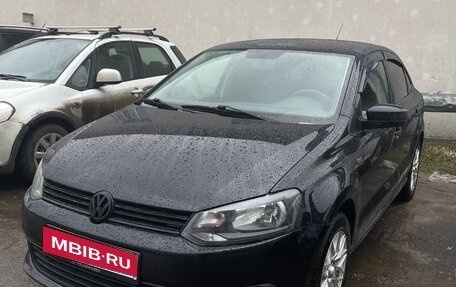 Volkswagen Polo VI (EU Market), 2011 год, 800 000 рублей, 1 фотография