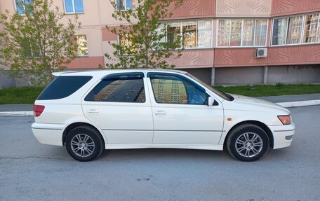 Toyota Vista V30, 1999 год, 400 000 рублей, 4 фотография