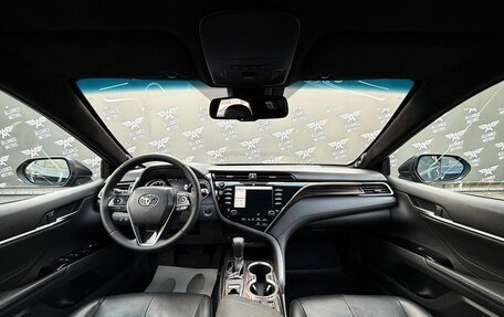 Toyota Camry, 2019 год, 2 399 000 рублей, 16 фотография